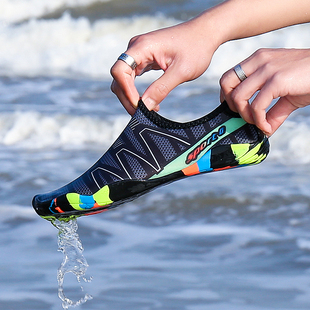 男女游泳鞋 沙滩鞋 海边户外速干凉鞋 2023新款 防滑溯溪鞋 女士涉水鞋